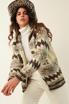 Casaco lã bem pesado com capuz vintage na internet