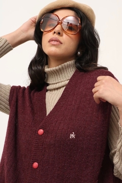 colete tricot bordo vintage bordado na internet