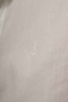 camisa slim YSL branca manga longa na internet