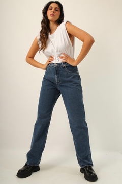 Calça jeans reta azul cintura media na internet