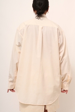 camisa creme manga longa clássica - loja online