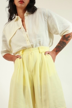 bermuda cintura mega alta vintage amarela na internet