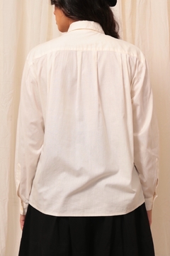 Camisa branca rami vintage manga longa
