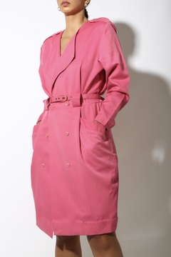 Trench coat rosa levinho com cinto det bolso  - comprar online