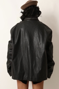 jaqueta couro fake oversize vintage na internet