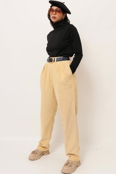 Calça reta veludo cintura mega alta vintage - comprar online
