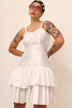 Vestido branco saia recorte babados viscose - comprar online