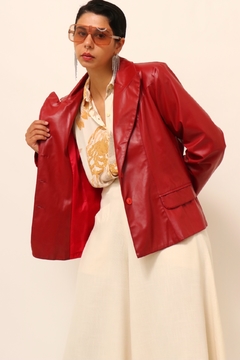 Imagem do jaqueta vermelha couro fake forrada