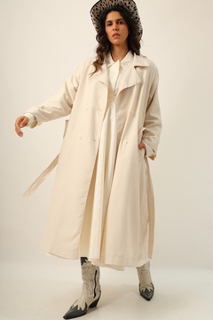 Trench Coat off white forrado vintage - Capichó Brechó