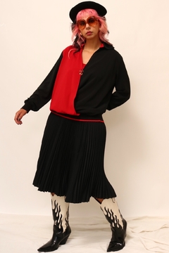 Imagem do Blusa traspassado vermelho com preto joaninha
