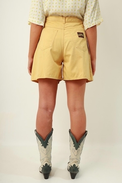 shorts cintura mega alta amarelo vintage - loja online