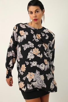 Blusa manga plissada estampa flores na internet