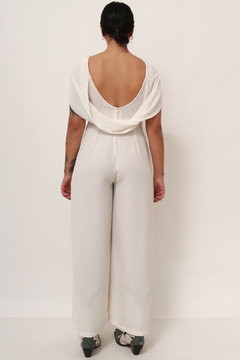 Macacão branco pantalona lenço - comprar online