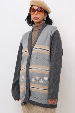 cardigan cinza com azul vintage - loja online