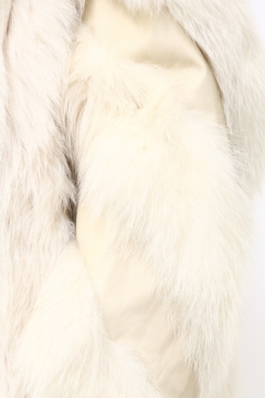 Imagem do Casaco pele branco longo com couro creme