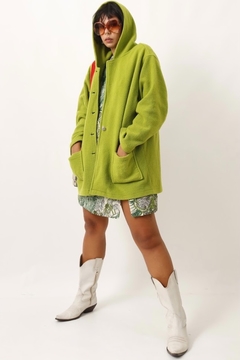 Blusa Plush verde abacate capuz