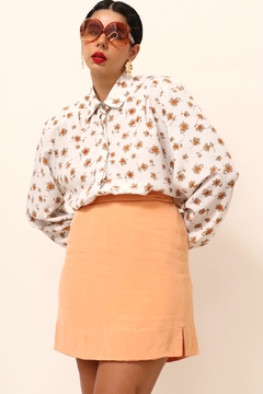 Camisa flores laranja ombreira - Capichó Brechó
