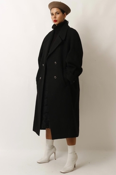 casaco preto forrado longo na internet