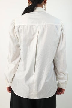 camisa acetinada manga bufante vintage - loja online