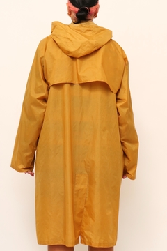 Capa de chuva amarela vintage levinha - comprar online