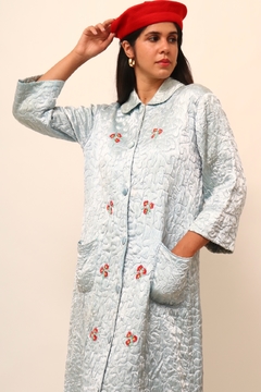 Robe de matelasse azul bordado vintage - comprar online