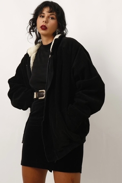 jaqueta veludo preta forro pelucia carneiro - loja online