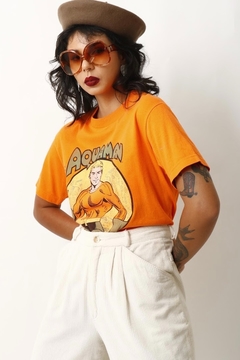 camiseta aquaman laranja vintage na internet