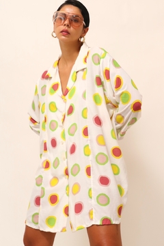 Camisa amarela bolinha color - comprar online