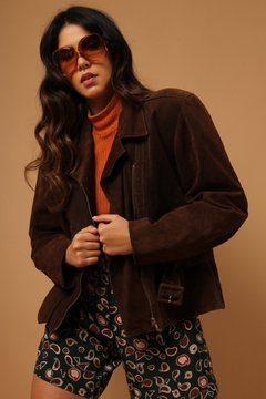 Jaqueta couro marrom acintutada vintage - comprar online