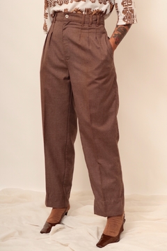 Calça marrom cintura alta pregas vintage - loja online