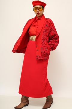 Jaqueta vermelha acolchoada estampada