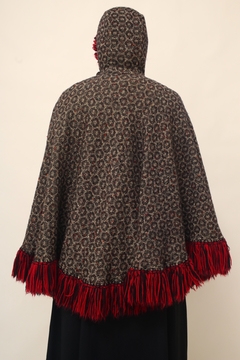 Imagem do Poncho tricot franjas western