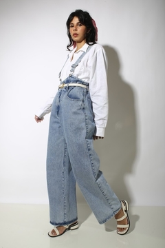 Macacão jardineira jeans grosso vintage pantalona na internet