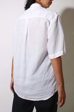 Camisa 100 % rami branca vintage original - Capichó Brechó