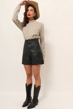 shorts cintura alta couro preto vintage - comprar online