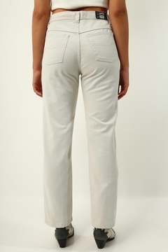 Calça jeans cintura alta gelo vintage na internet