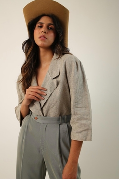 Blazer cropped listras recorte ombreira - comprar online