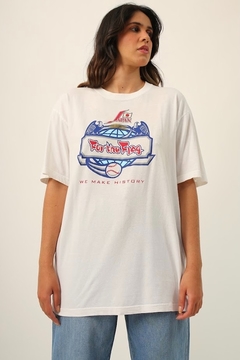 camiseta vintage estampa frente 90’s - loja online