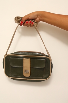 Bolsa verde com bege vintage - Capichó Brechó