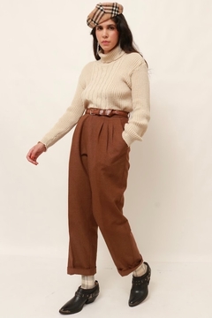 Calça marrom cintura alta com cinto alfaiataria - loja online