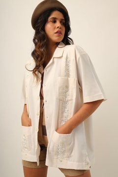 Camisa off white bordada vintage - comprar online