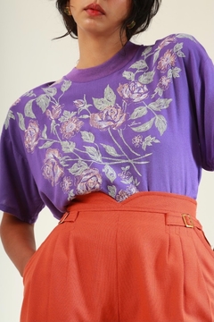 camiseta Roxa flores estampada vintage - comprar online