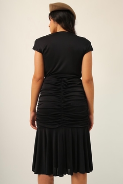 Vestido preto drapeado vintage 80’s - comprar online