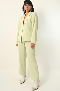 Conjunto verde abacate blazer + calça cintura alta - Capichó Brechó