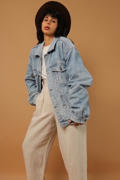 Jaqueta jeans classica azul 90’s na internet