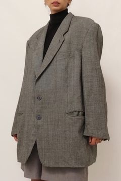 Imagem do maxi blazer cinza forrado vintage
