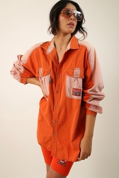 camisa estampa laranja bicolor vintage na internet