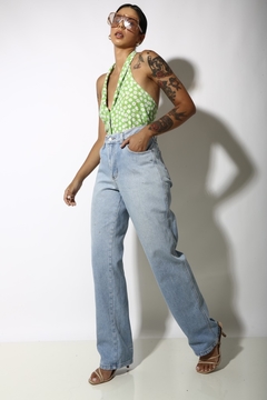 Blusa cropped flores verde 70’s good  na internet