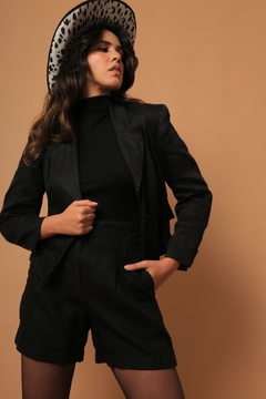 conjunto linho preto Shorts + blazer cropped - loja online