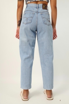 Calça jeans cintura mega alta classica - Capichó Brechó